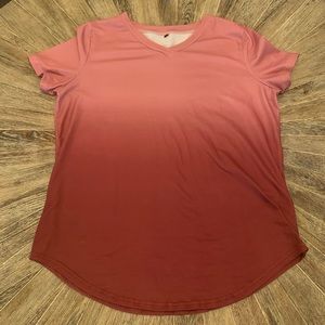 Pink ombré T-shirt